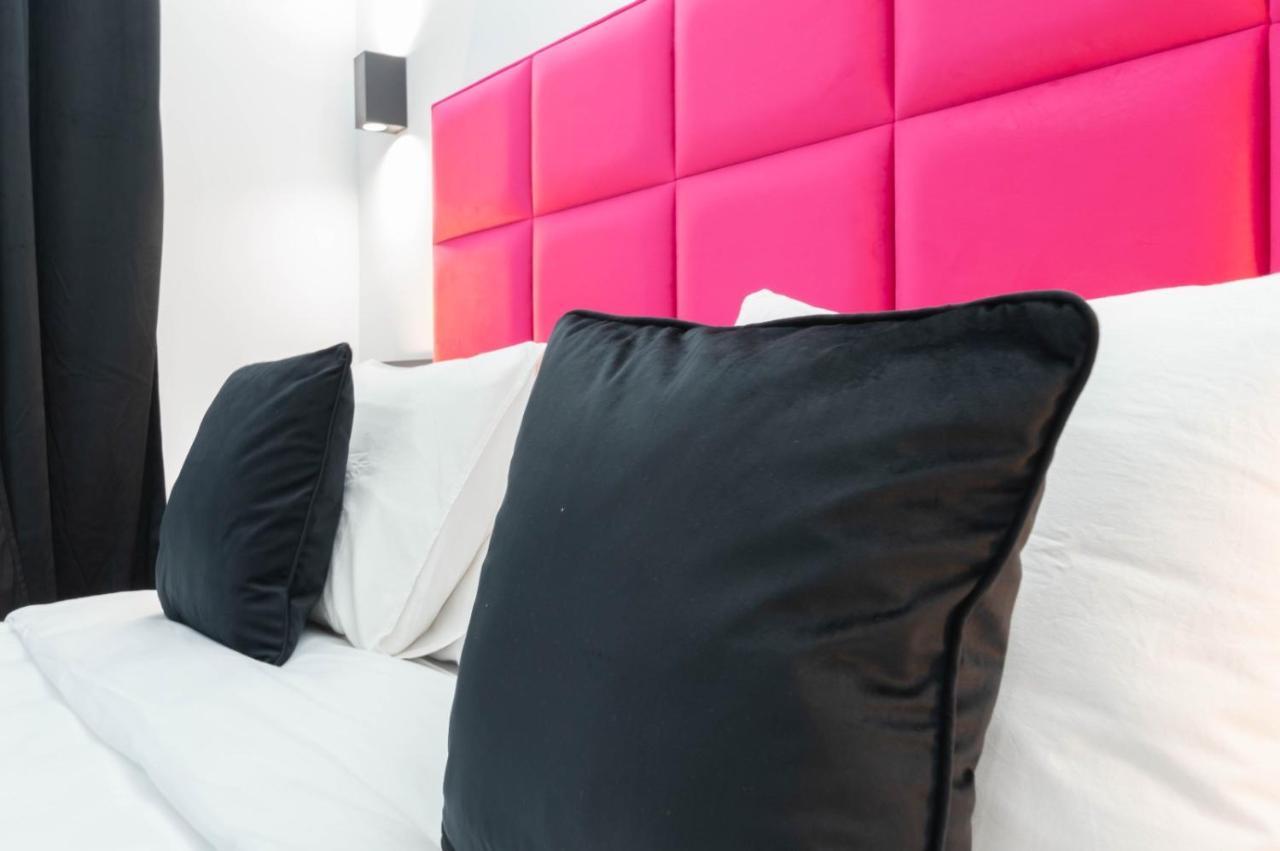 Apartamentos Elite - Art Collection - Andy Merida Exterior photo